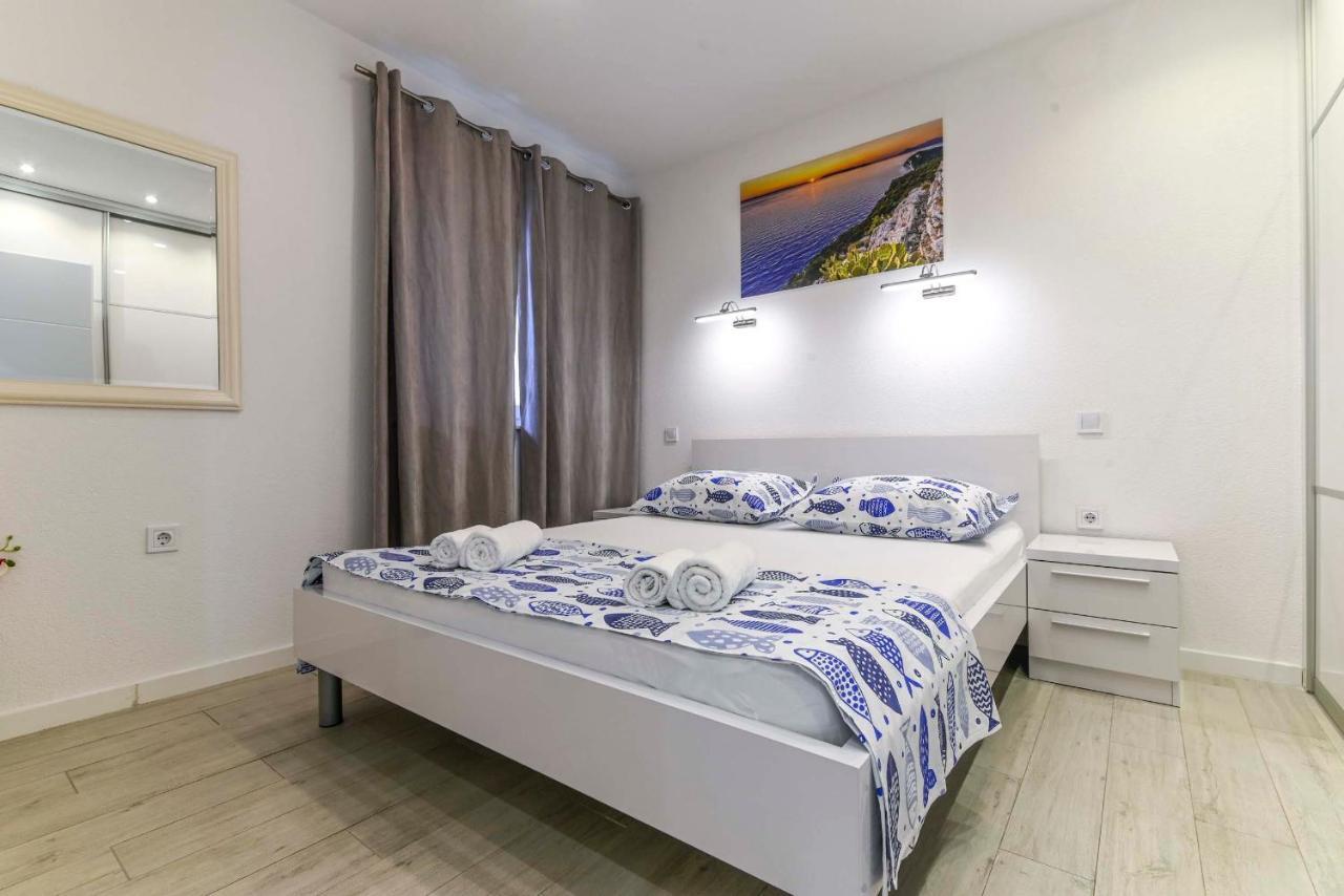 Beach Makarska Apartment Exteriör bild